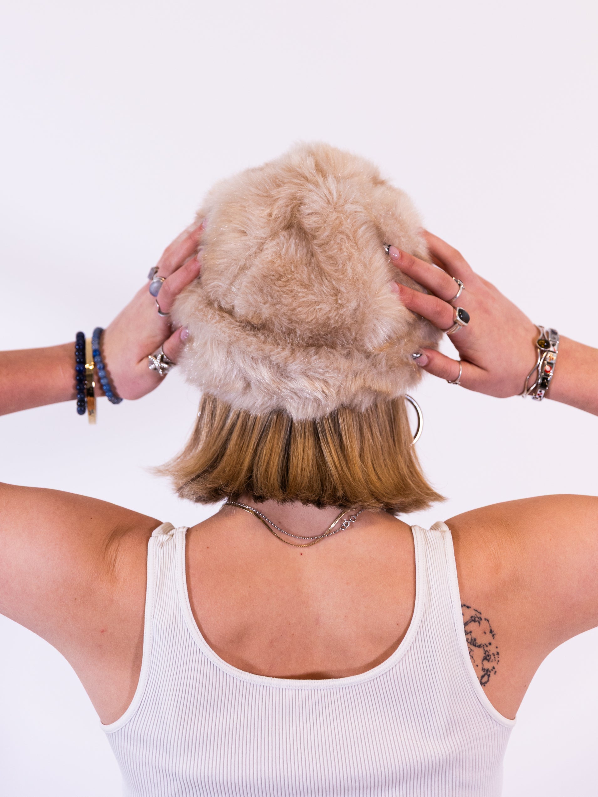 The Apres Hat